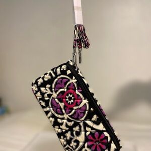 Vera Bradley wallet crossbody scroll medallion Floral Black and Pink Women's Bag